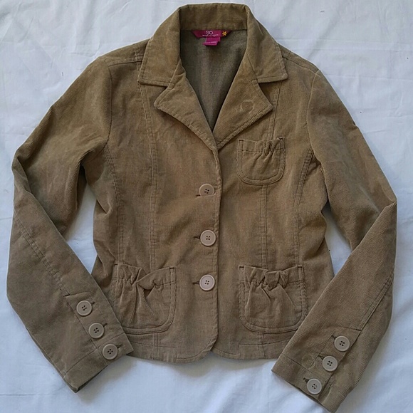 Blazer - Picture 5 of 8